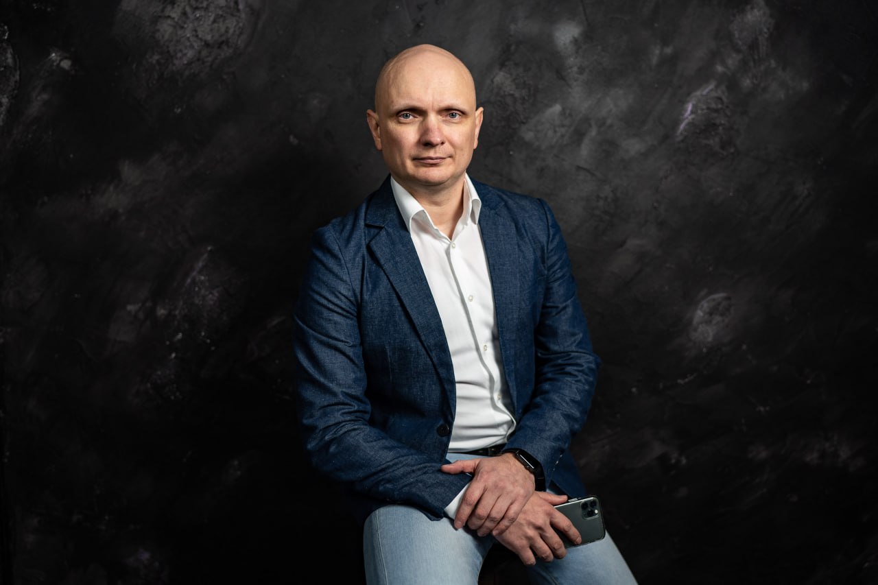 Divgain Club (Романюк Роман Романович)